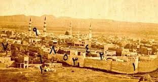 General view of Medina in 1880 CE and 1297 Lunar Hijri, showing in order: 1. Bāb al-Shāmī Tower 2. Dome and Minaret of Uthman Mosque 3. Bāb al-Shāmī 4. Sultaniyya Fortress